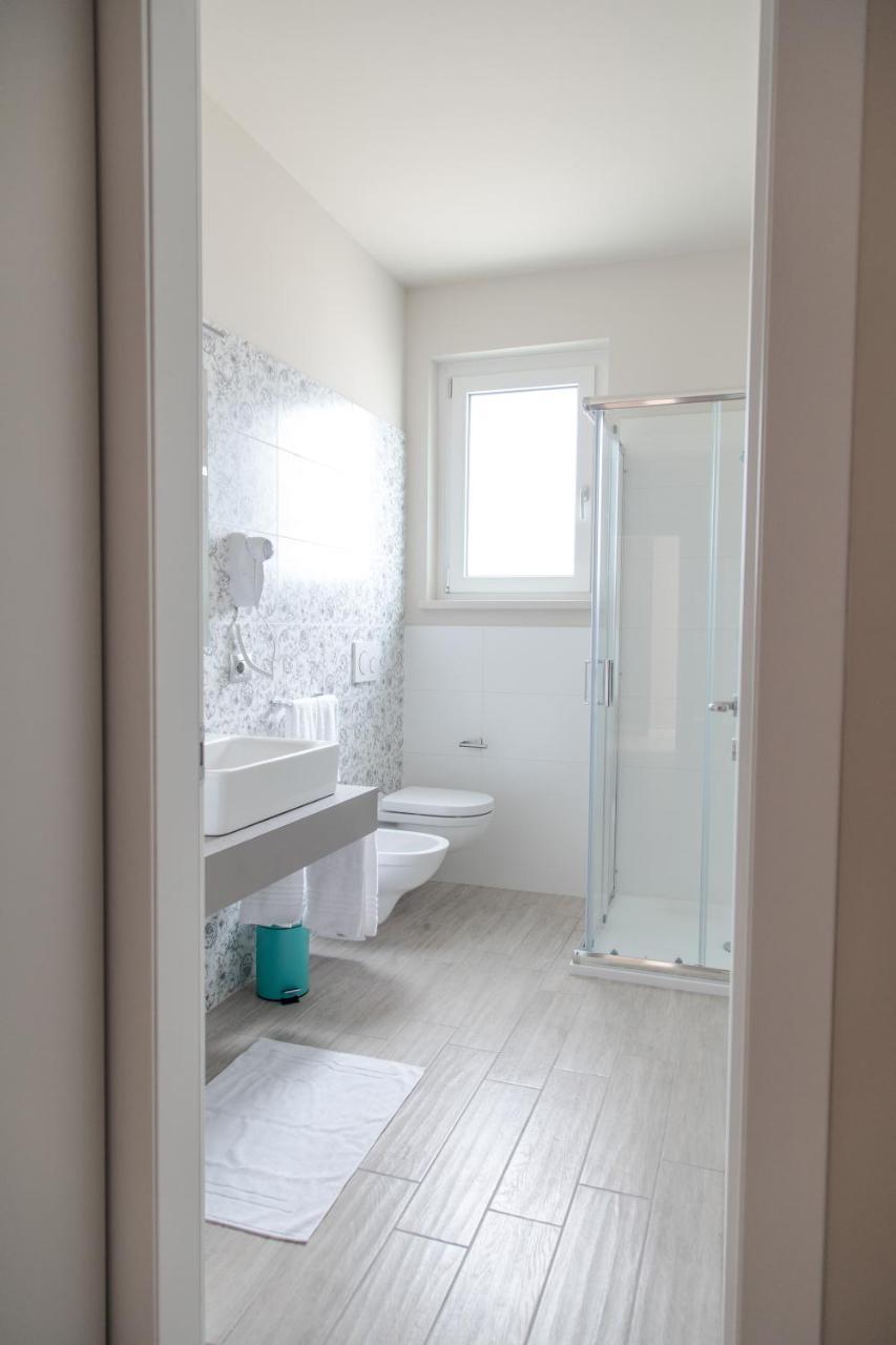 Bed and Breakfast Residenza Angelica Lazise Esterno foto